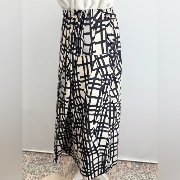 COS Black and white graphic print faux wrap midi skirt size 4 - Picture 5 of 16
